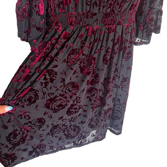 Modcloth Women's Very Visionary Mock Neck Burnout Velvet Dress Burgundy Medium - Picture 6 of 12